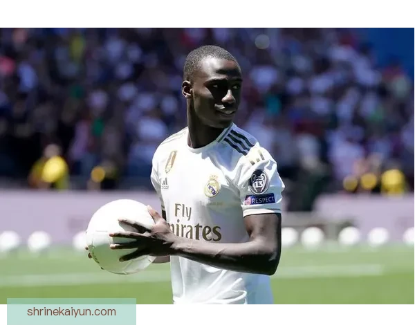 费兰·门迪表现稳健，皇马左后卫位置竞争力增强